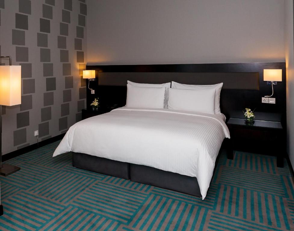 Flora Creek Deluxe Hotel Apartments, ОАЭ, Дубай (город), туры, фото и отзывы