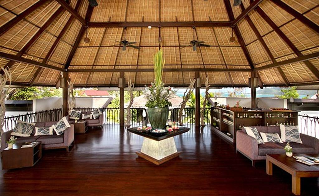 Відпочинок в готелі The Vijitt Resort Phuket