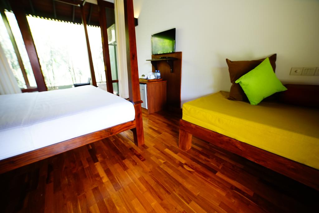 Hotel rest Lespri Grand Negombo Sri Lanka