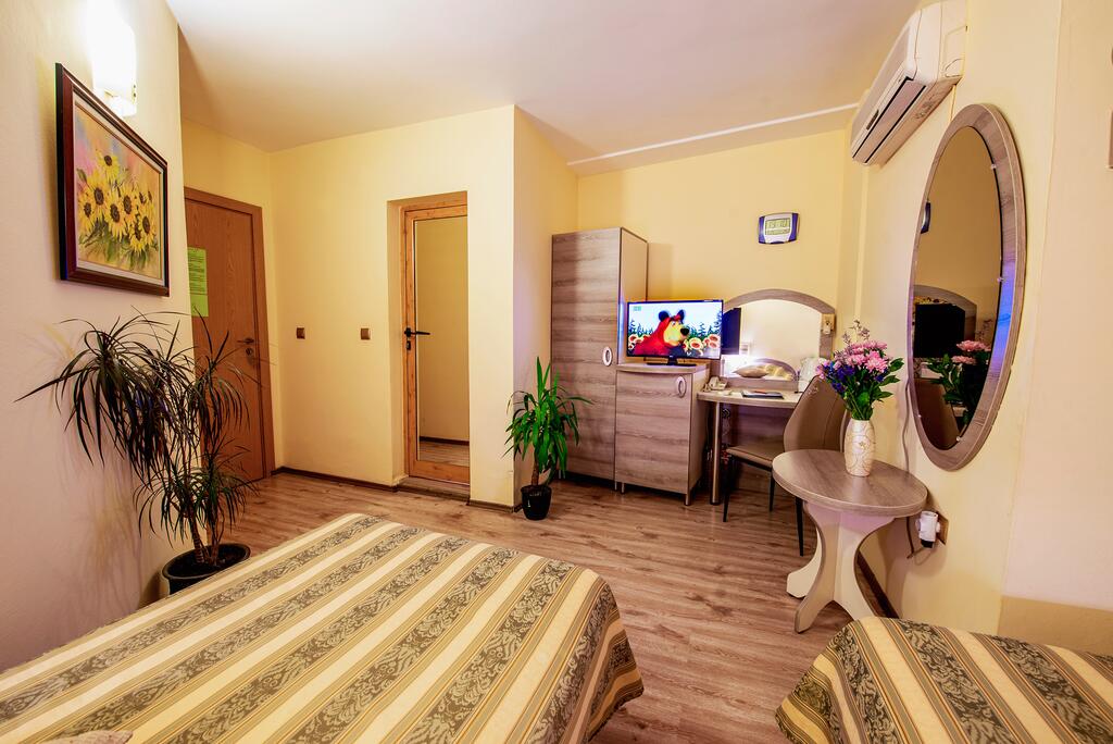 Отель, 2, Hotel Color Varna
