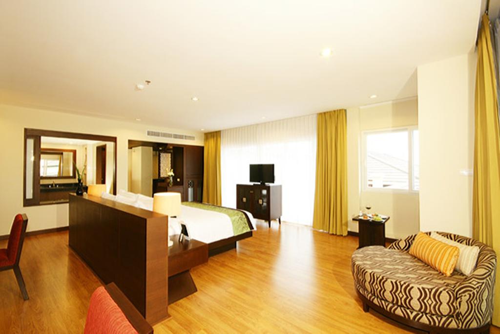 Hot tours in Hotel The Heritage Pattaya Beach Resort