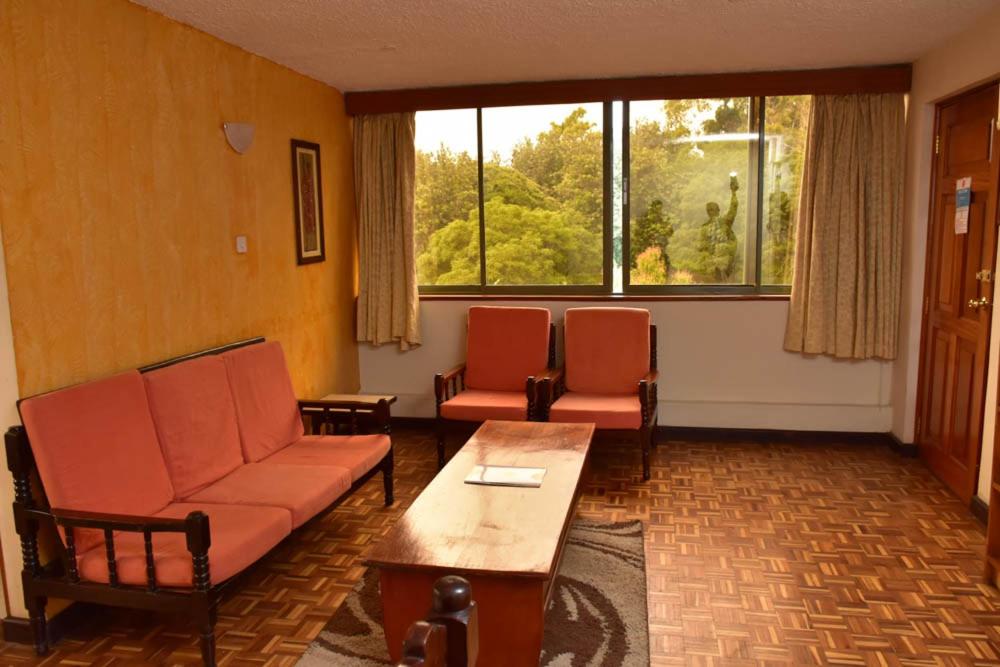 Отдых в отеле Kenya Comfort Hotel Suites