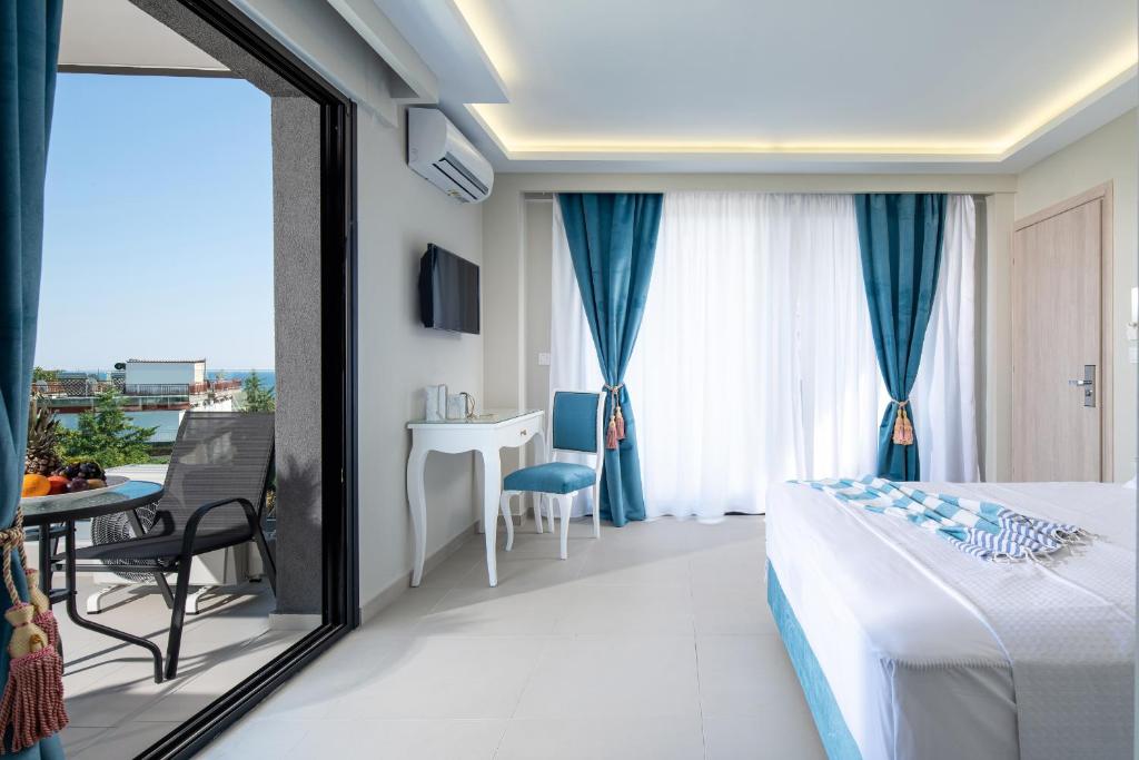 Готель, Каллікратія, Греція, Light Blue Hotel