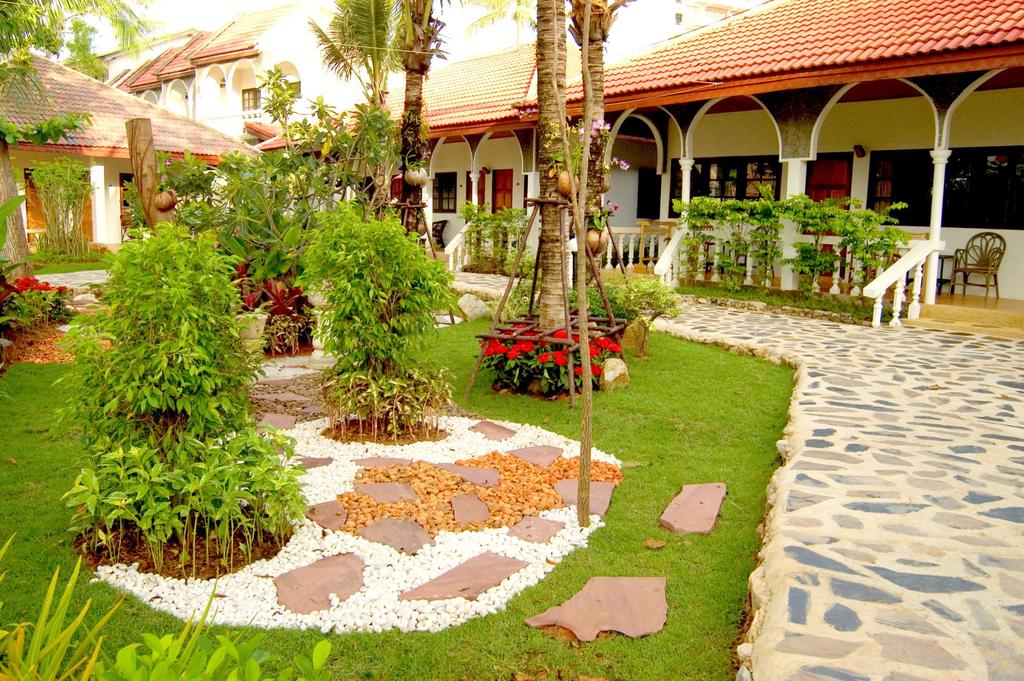Горящие туры в отель Tropica Bungalow Hotel & Restaurant