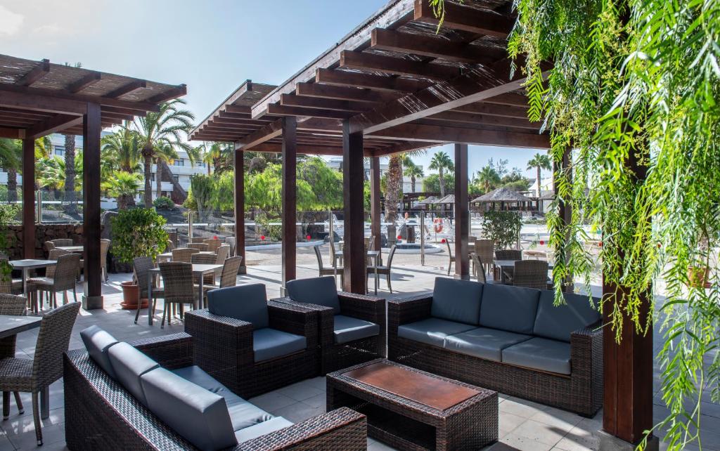 Горящие туры в отель Los Zocos Club Resort Лансароте (остров)