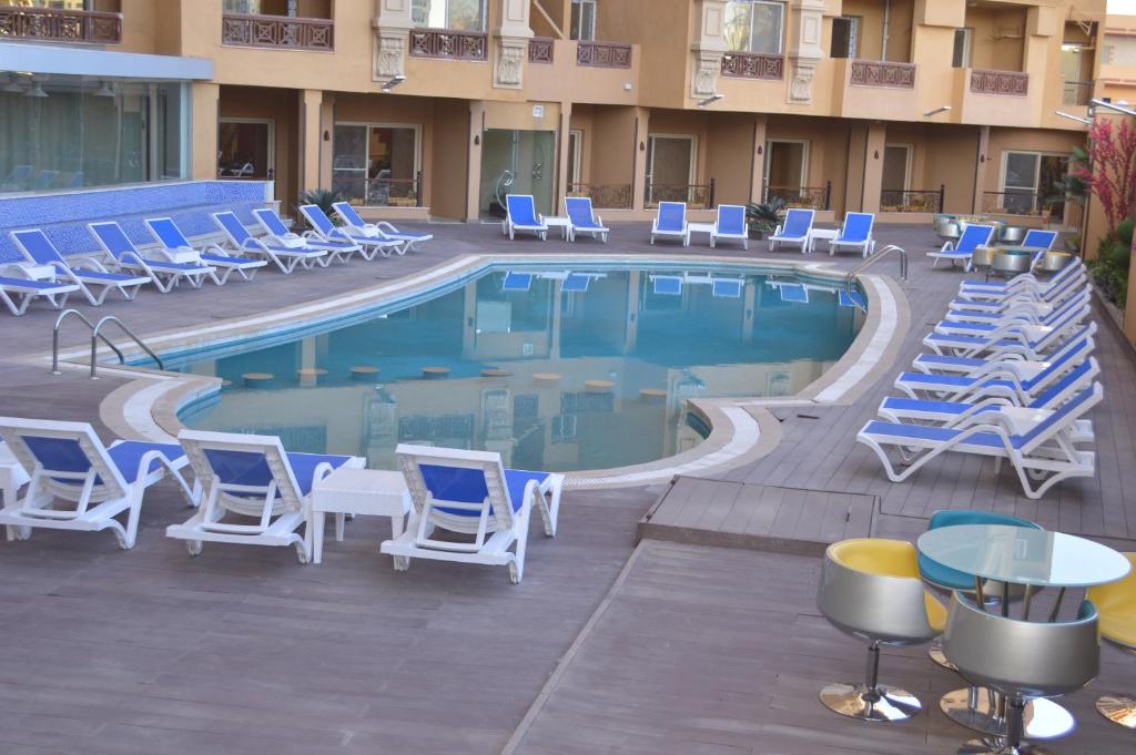 Ціни в готелі Eastern El Montazah Hotel