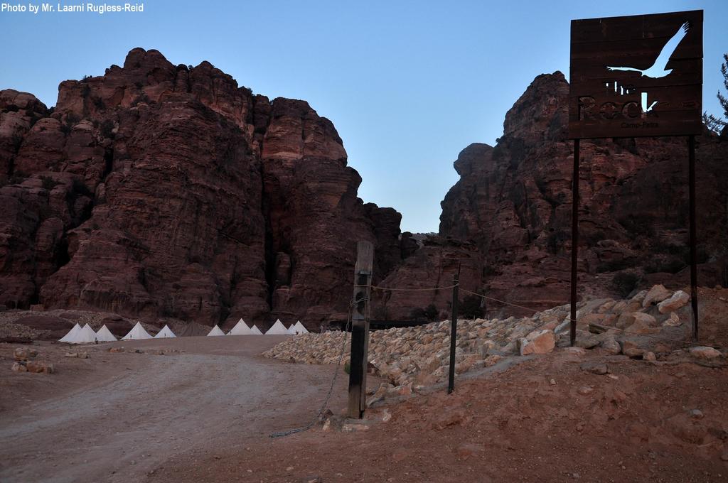 Йорданія The Rock Camp Petra