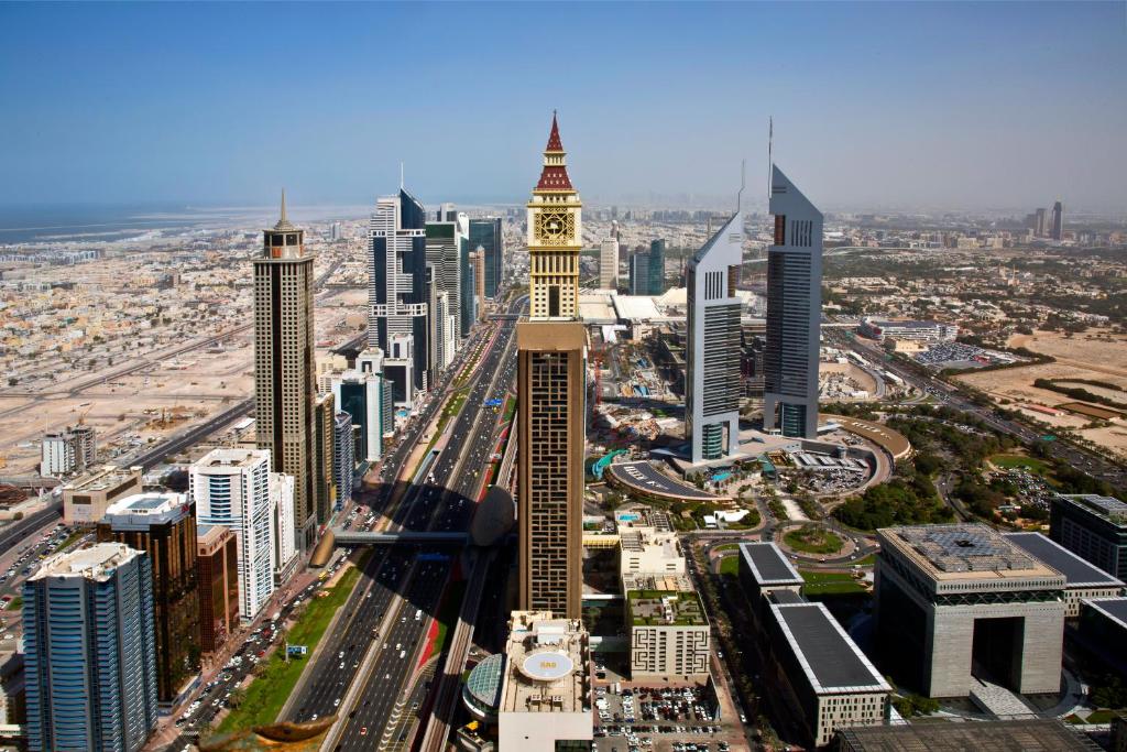Recenzje hoteli The Tower Plaza Hotel Dubai (ex. Millennium Plaza)