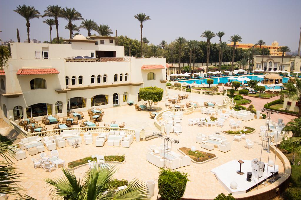 Відпочинок в готелі Cataract Pyramids Resort Каїр Єгипет