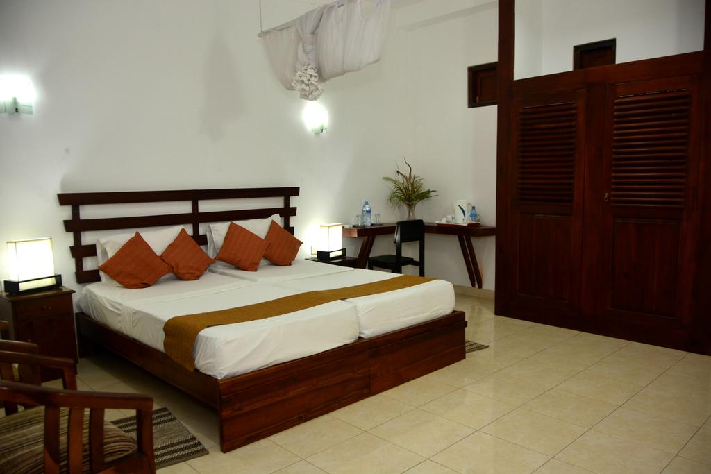 Rainbow Beach Hotel Шри-Ланка цены