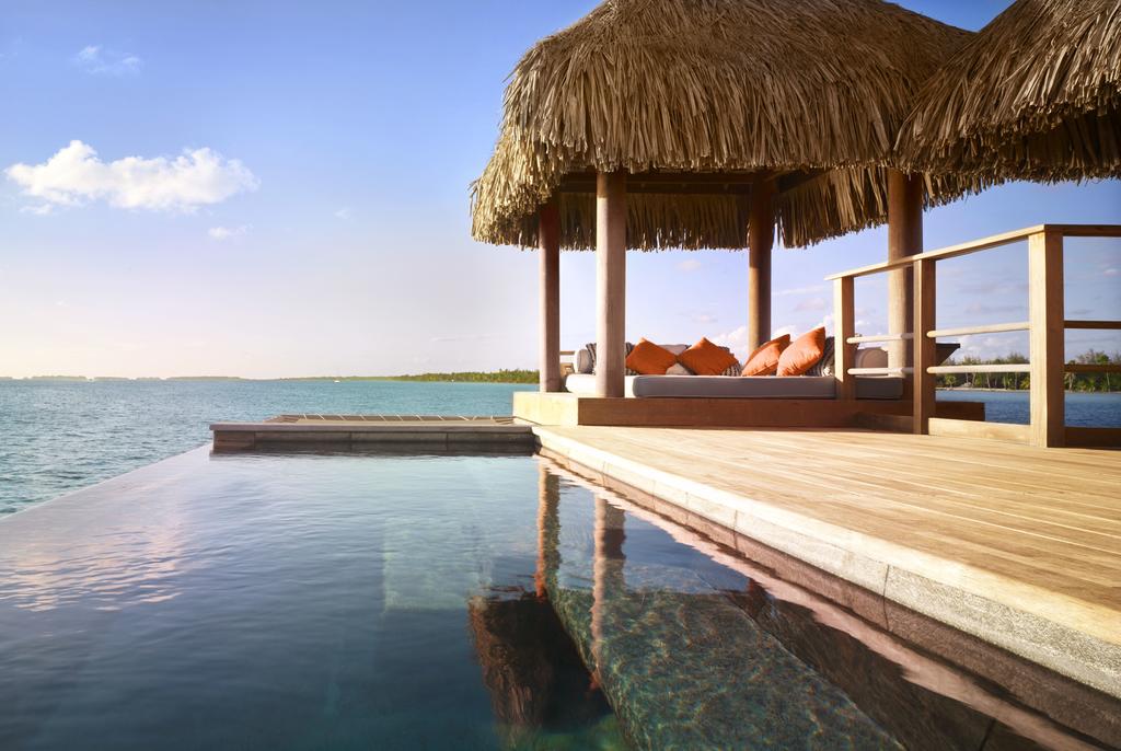 Odpoczynek w hotelu Four Seasons Resort Bora Bora