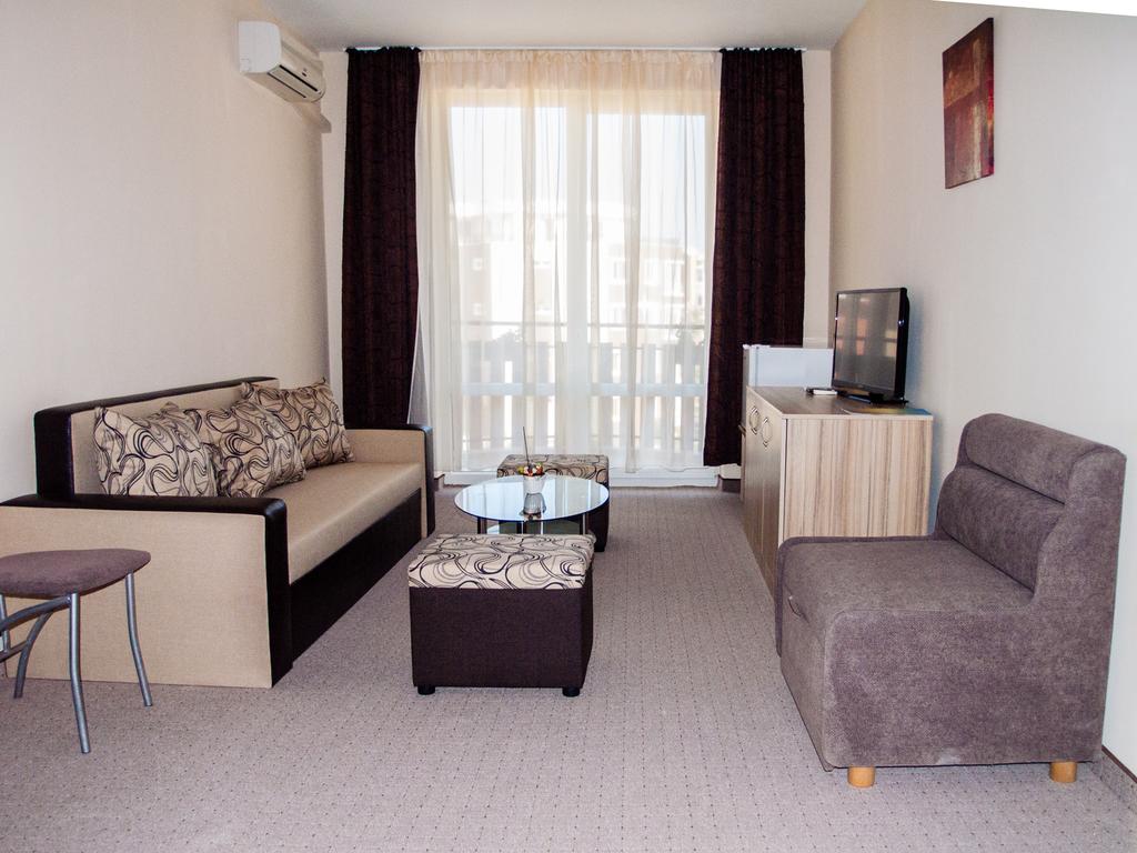Ivian Family Hotel Болгария цены
