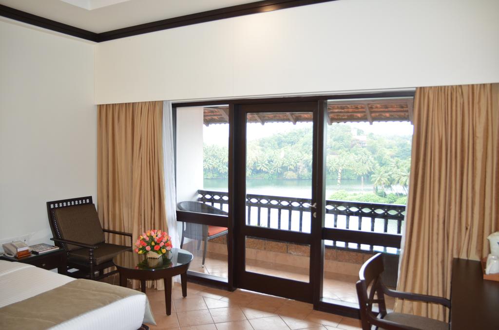 Welcome Hotel Raviz Kadavu Resort, Керала, фотографии туров