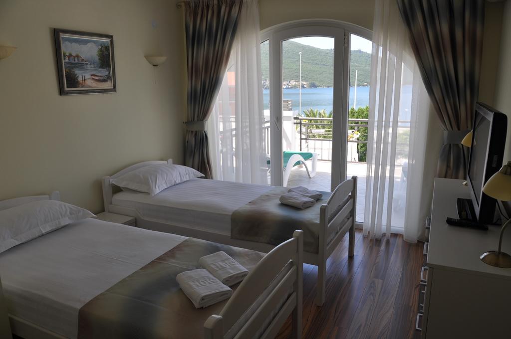 Hot tours in Hotel Xanadu Hotel Herceg Novi Montenegro