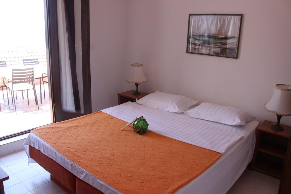 Hotel, Sveti Stefan, Montenegro, Niksa