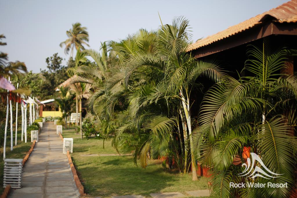 Гарячі тури в готель Rock Water Resort Морджім Індія