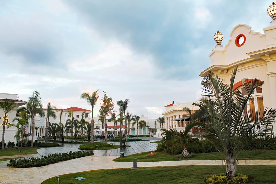Nickelodeon Hotels & Resorts Punta Cana, Уверо Альто, фотографии территории