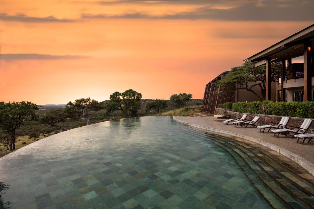 Melia Serengeti Lodge, Tanzania, Park Narodowy Serengeti, wakacje, zdjęcia i recenzje