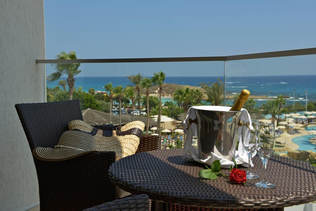 Відпочинок в готелі Adams Beach Deluxe Wing Ая-Напа Кіпр