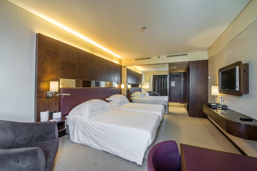 Відпочинок в готелі Porto Palacio Congress Hotel & Spa