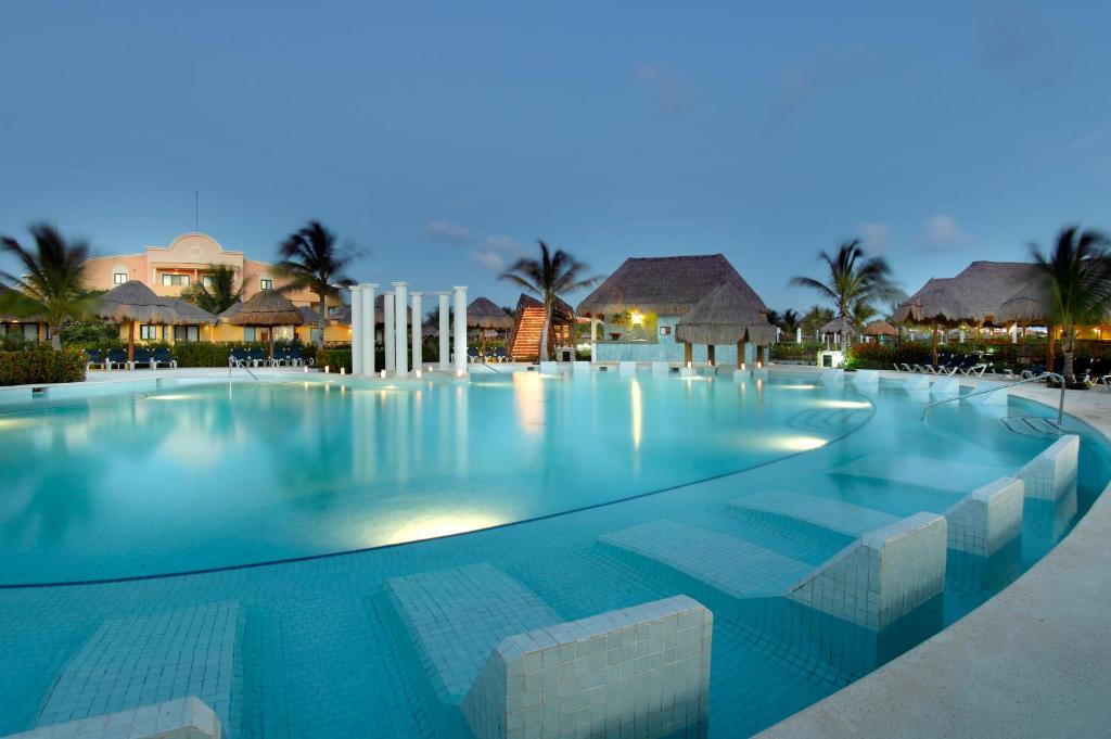 Trs Yucatan Hotel - Adults Only (Ex. The Royal Suites Yucatan By Palladium), Акумаль цены