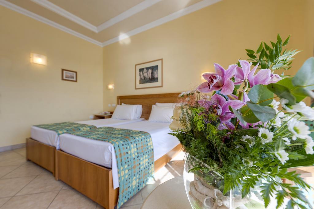 Горящие туры в отель Paradise Bay Hotel Меллиха Мальта