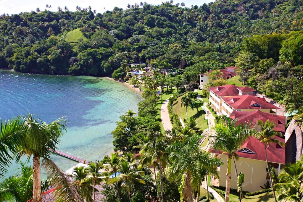 Горящие туры в отель Bahia Principe Grand Cayacoa Самана Доминиканская республика