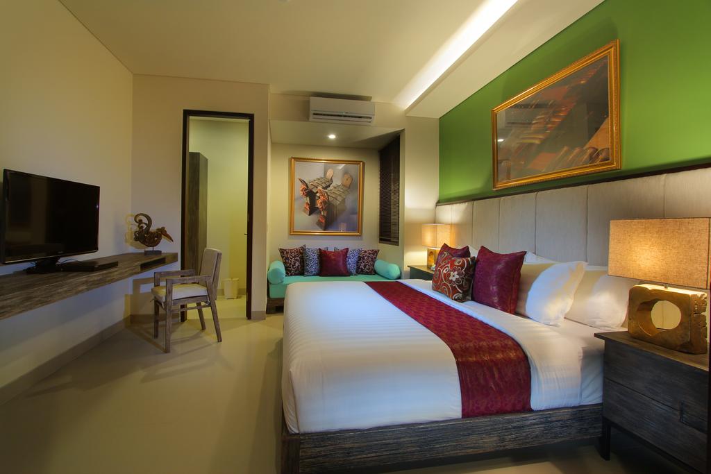 Відгуки про готелі Royal Samaja Villas