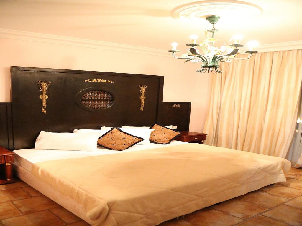 Acacia Hotel Suites, Иордания