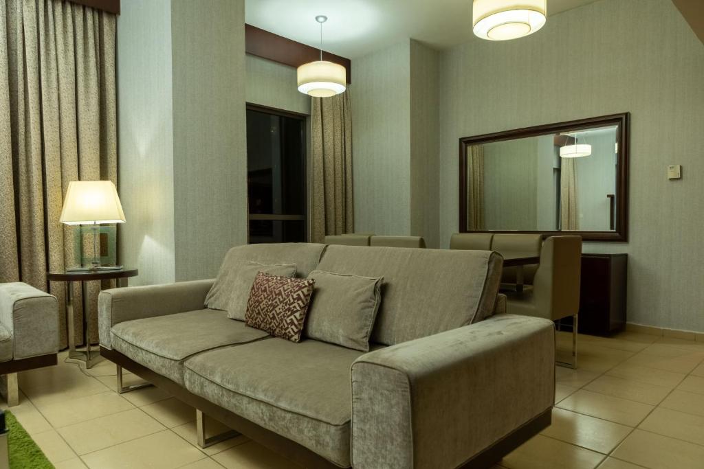 Дубай (пляжные отели) Suha Jbr Hotel Apartments