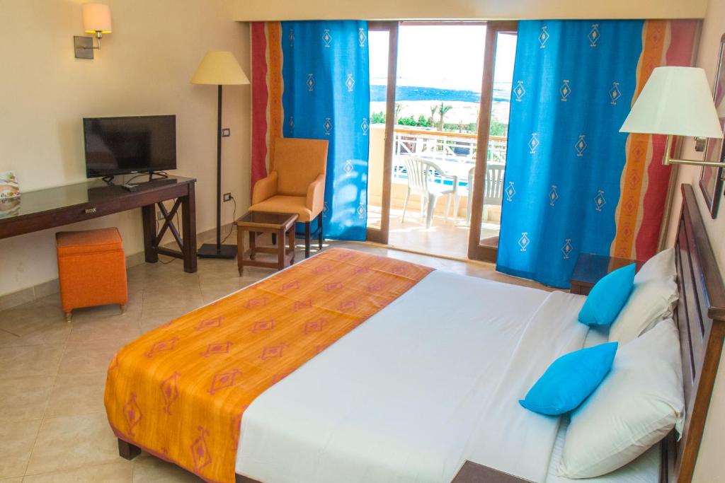 Ціни в готелі Viva Blue Resort Soma Bay (Adults Only 12+)