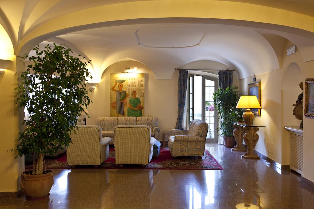 Hotel Continental Ischia (ex. Continental Terme), Искья Порто, Италия, фотографии туров