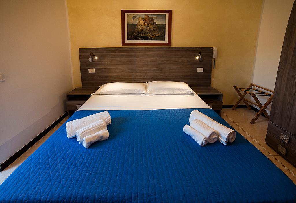 Відпочинок в готелі Madison Hotel (Gabicce Mare) Ріміні Італія