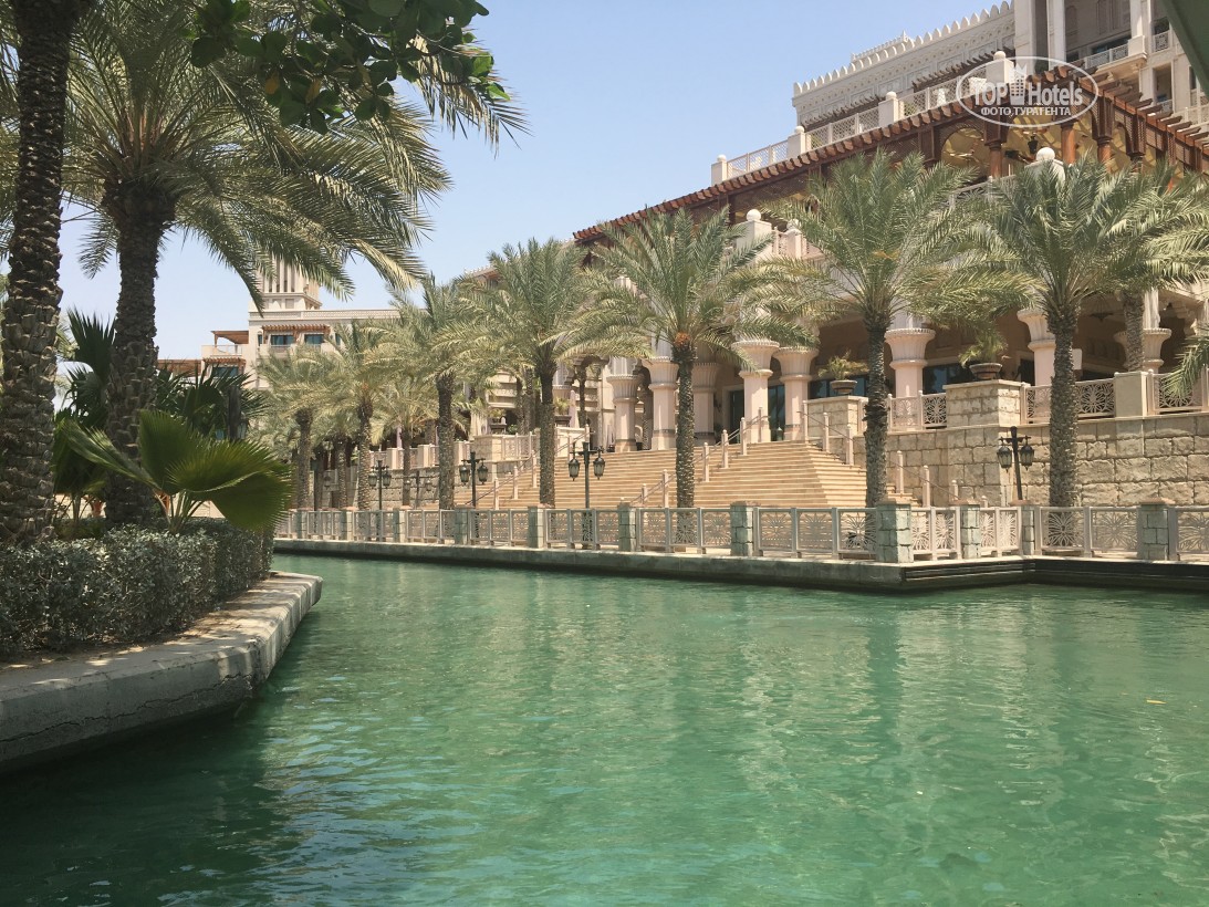 Дубай (пляжні готелі) Madinat Jumeirah - Malakiya Villas