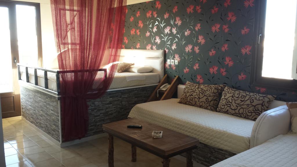 Відпочинок в готелі Takis Hotel Apartments