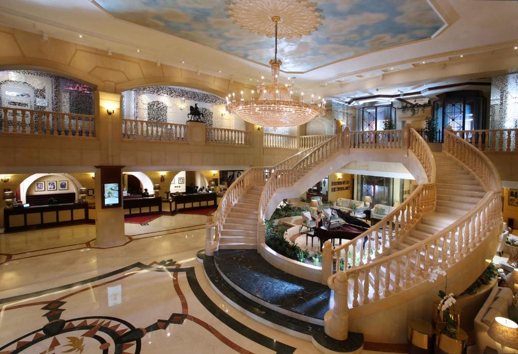 Горящие туры в отель Carlton Palace Hotel (ex. Metropolitan Palace)