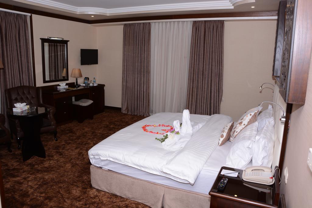 Rojina Hotel Amman Йорданія ціни