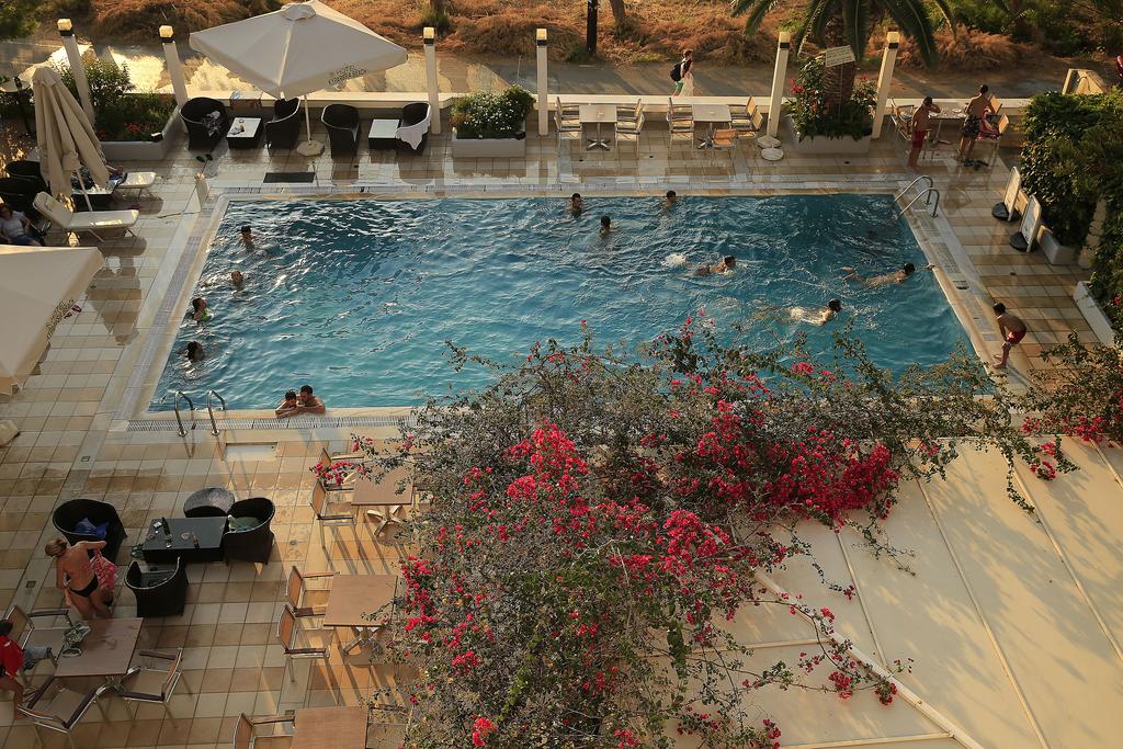 Туры в отель Kyparissia Beach Hotel Мессиния