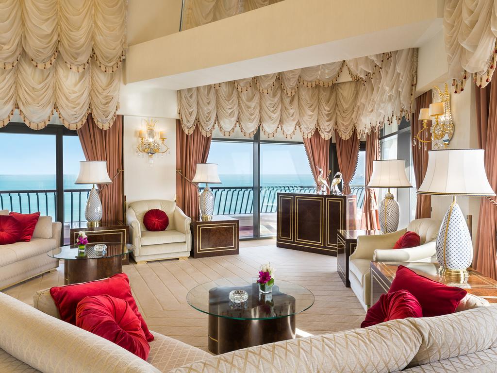 Горящие туры в отель Sheraton Grand Doha Resort & Convention Hotel Доха (пляж) Катар