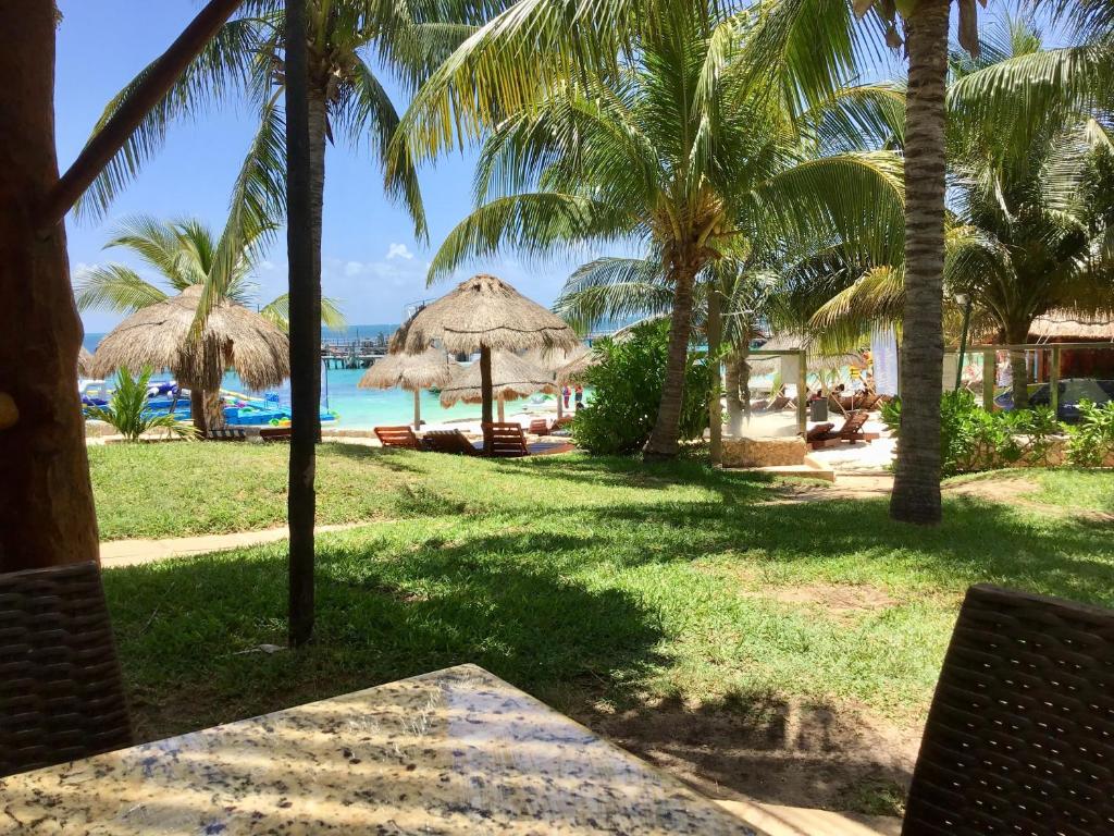 Тури в готель Hotel Dos Playas Faranda Cancún (ex. Celuisma Dos Playas Cancun) Канкун