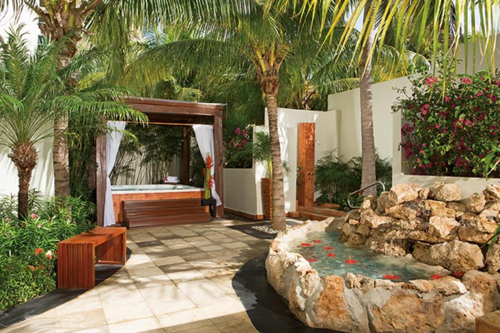 Отзывы гостей отеля Dreams Sands Cancun Resort & Spa