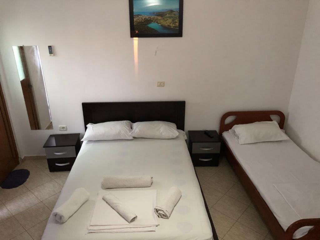 Горящие туры в отель Agim Caca Apartments Ксамил (остров)