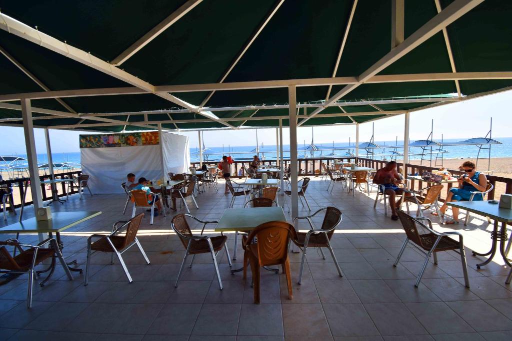 Відгуки туристів Laphetos Beach Resort & Spa