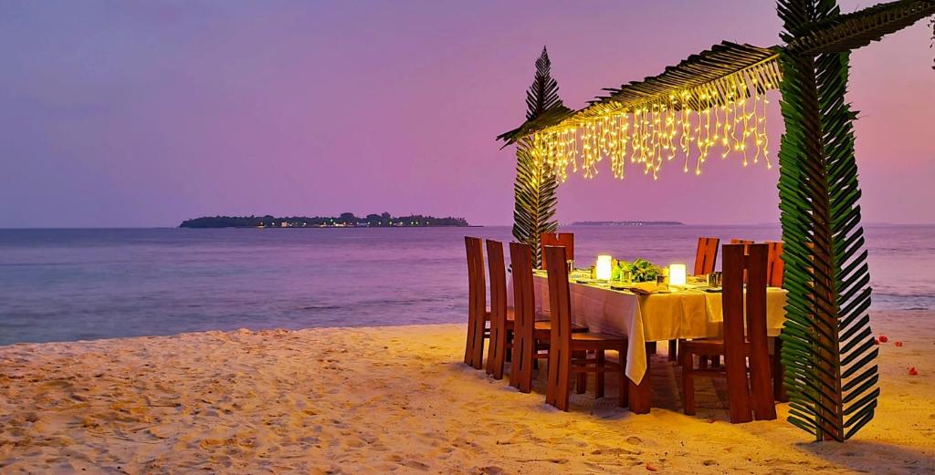 Hotel, Baa Atoll, Maldives, Amilla Maldives Resort & Residences (Ex. Amilla Fushi)