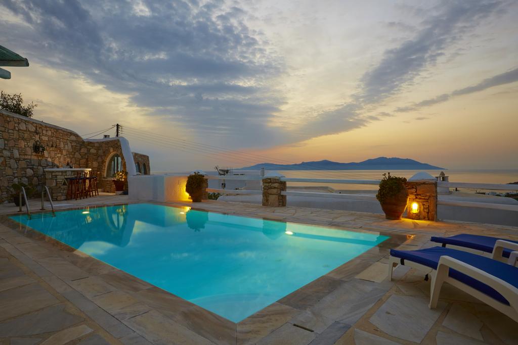 Горящие туры в отель Thermes Mykonos Luxury Villas