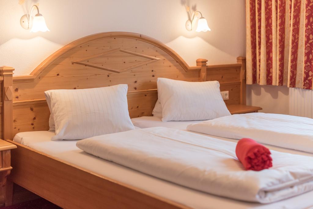 Hot tours in Hotel Hotel Ferienalm Schladming