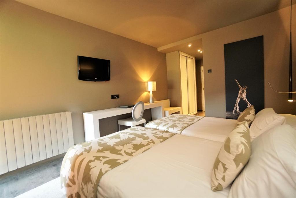 Ордино-Аркалис Hotel & Spa Xalet Bringue цены