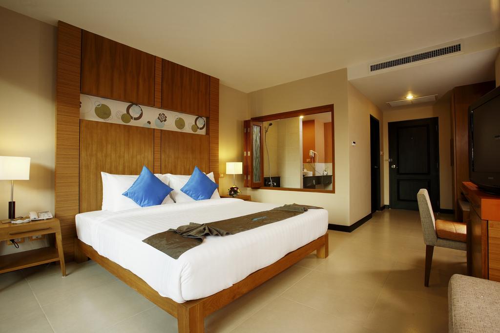 Горящие туры в отель Andakira Hotel Патонг