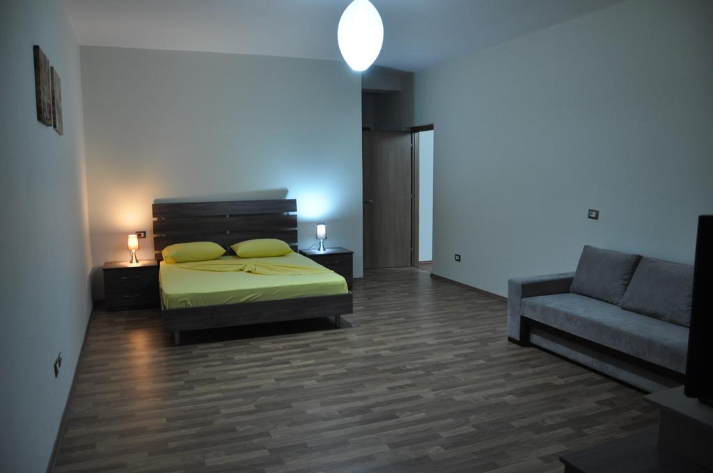 Відпочинок в готелі Serxhio Apartments Саранда Албанія
