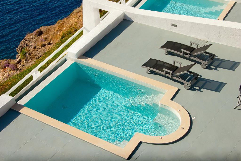 Відгуки про готелі Ambassador Santorini Luxury Villas & Suites